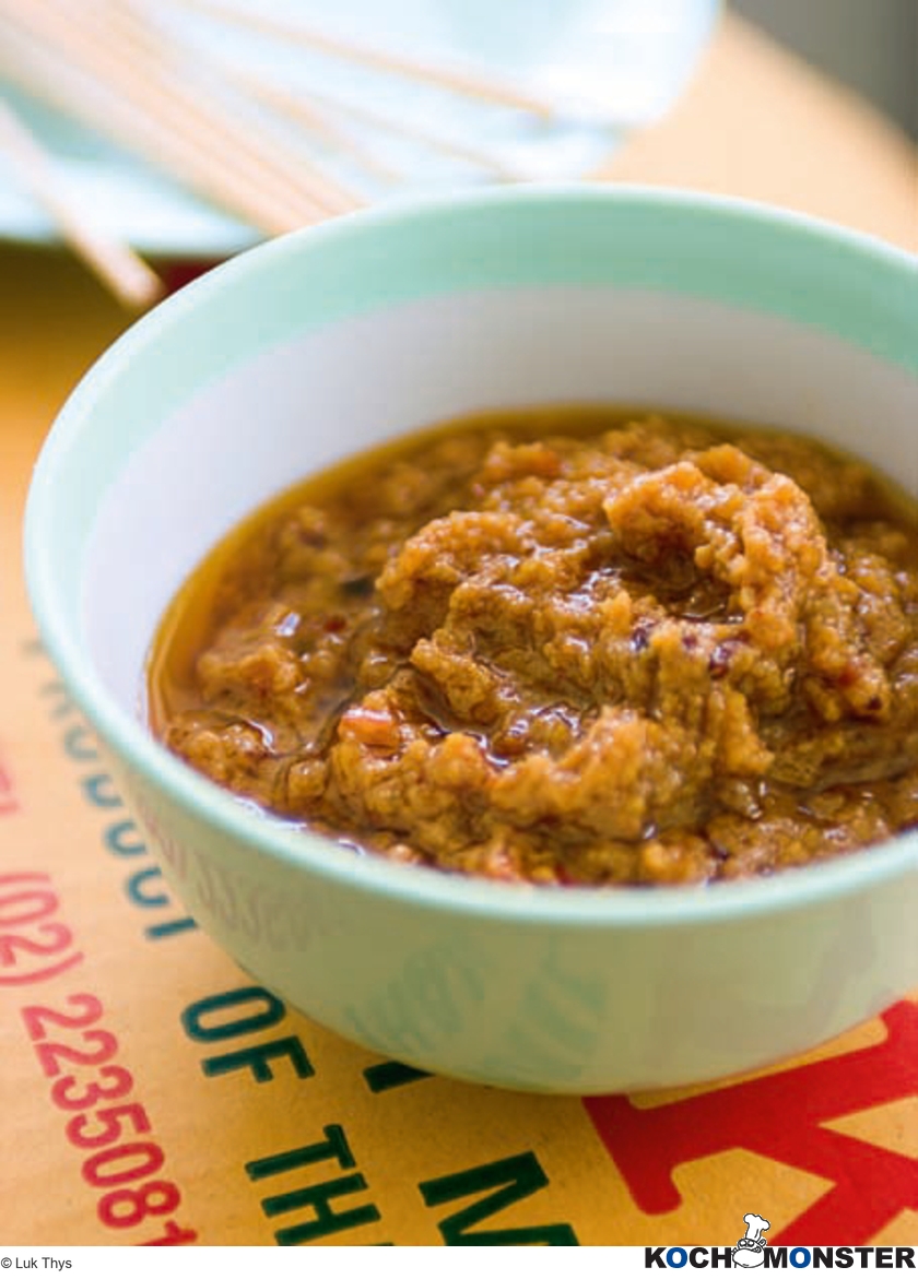 Erdnuss-Sauce naam satay/naam jim thua