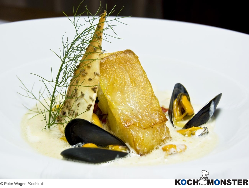 Atlantiksteinbutt mit Bouchotmuscheln im aufgeschlagenem Anissud mit Pil Pil 