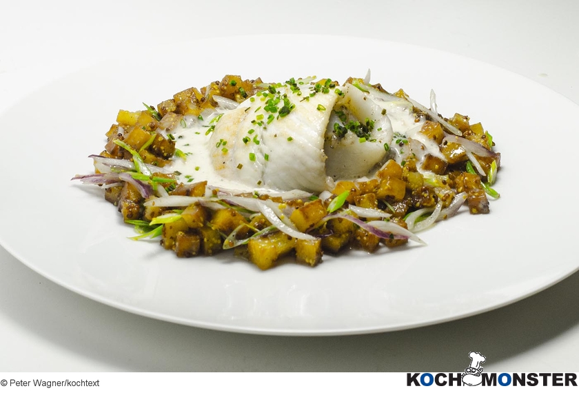 Maischolle „Finkenwerder“ mit Bratkartoffelsalat 